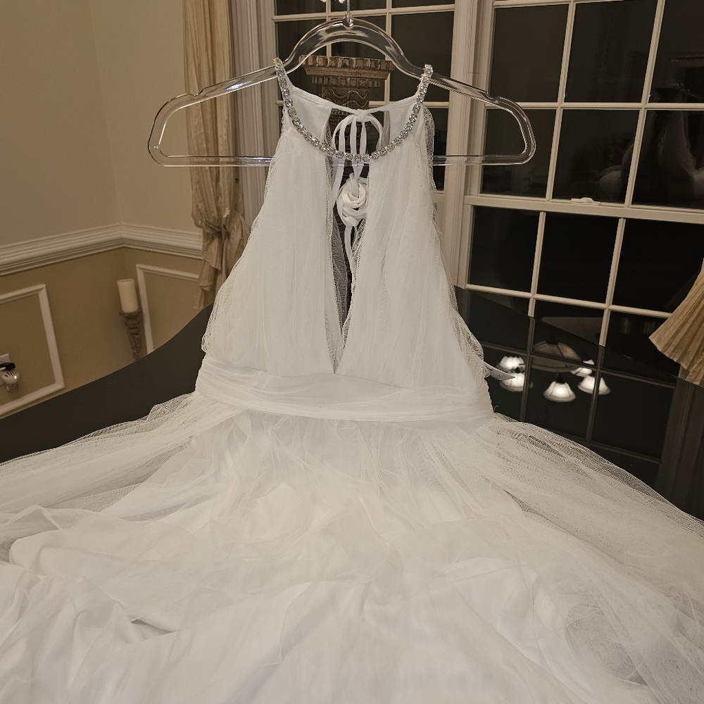 BEAUTIFUL WHITE PROM, SPECIAL OCCASION, VACATION DRESS SIZE XL